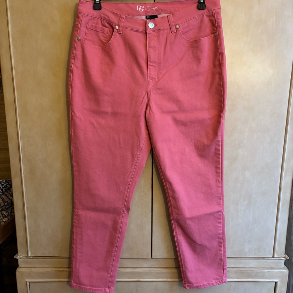 DG2 Virtual Stretch Jeans Size Warm Rose Color 16W